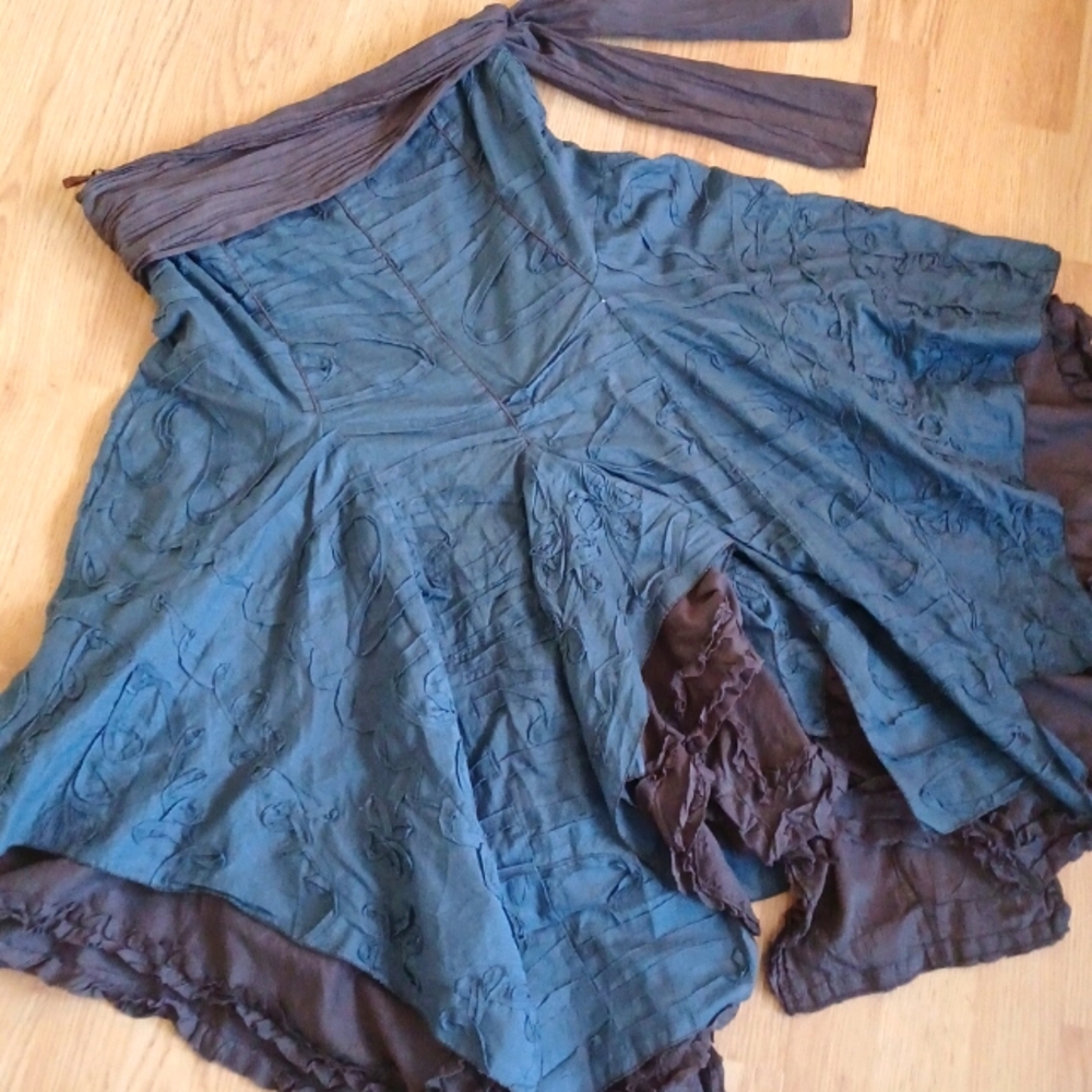 Dimri gypsy skirt brown and blue